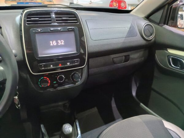 WhatsApp Image 2025-11-19 at 11.16.15