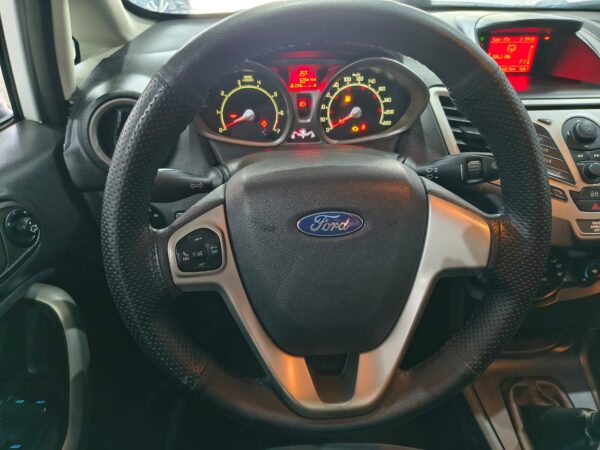 new fiesta branco (12)