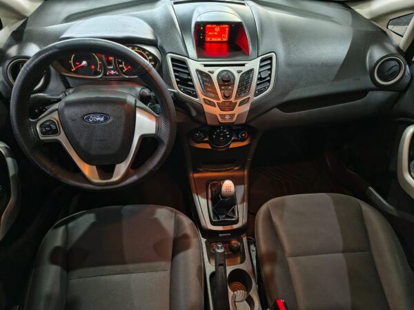 new fiesta branco (13)