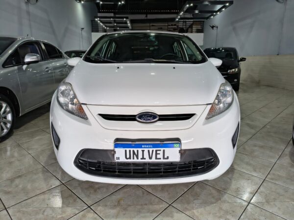 new fiesta branco (3)