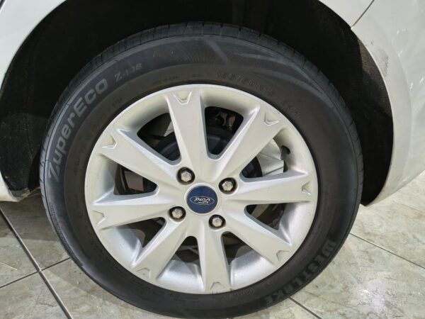 new fiesta branco (8)
