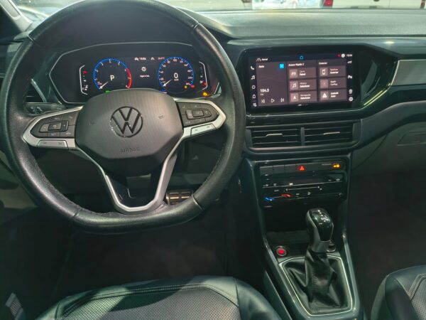 T Cross (6)