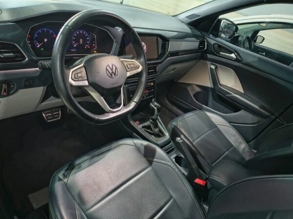 T Cross (8)